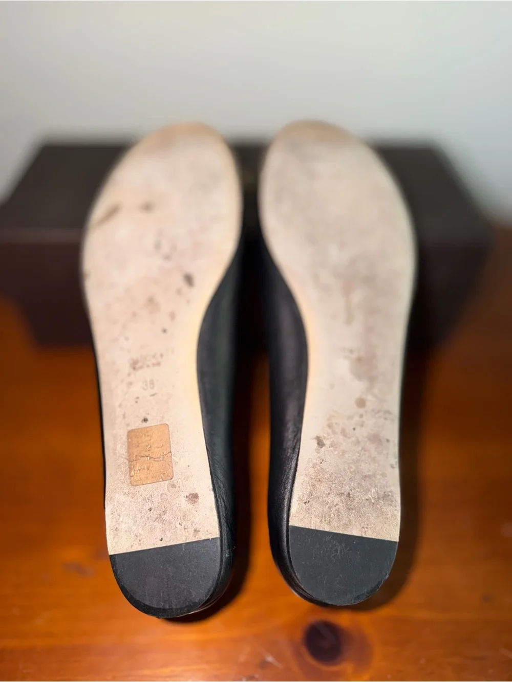 Gucci Black Leather Studded GG Logo Ballet Flats